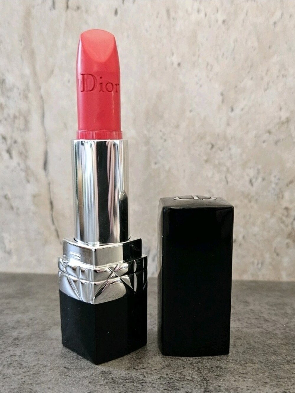 Dior #520 FEEL GOOD Rouge Dior Lipstick .12 oz Full Size NWOB!